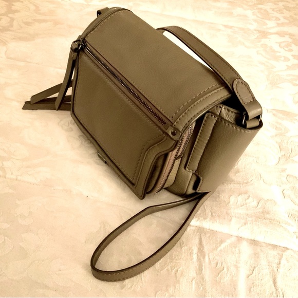 VINCE CAMUTO DOT CROSSBODY BAG - Picture 12 of 13